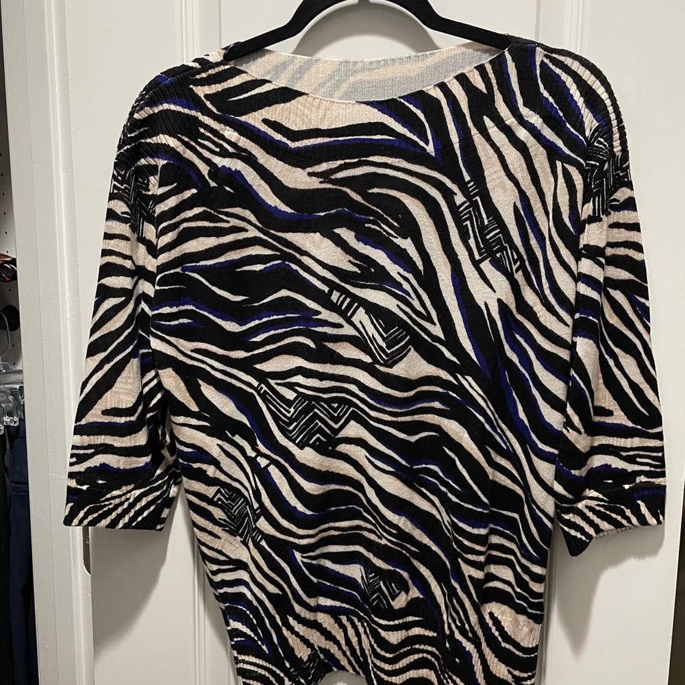 Chicos womens print top-size Large